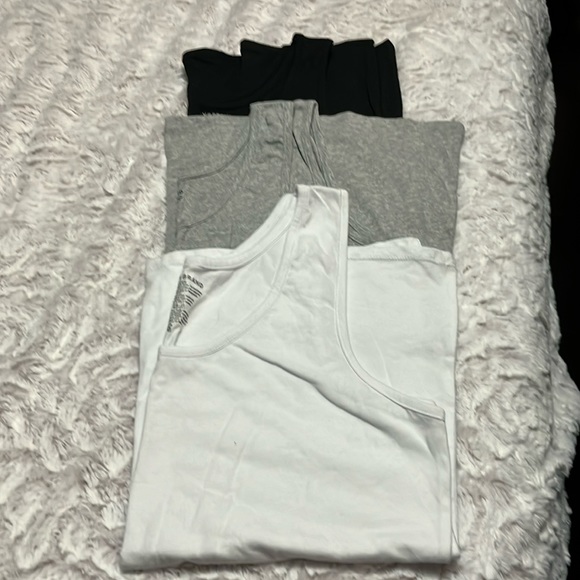 Lucky Brand tank tops - Picture 1 of 5